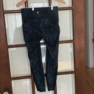 Lululemon size 8 pants blue - Mesh legs